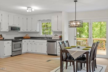 1209 Shincliffe Ct, Cary, NC 27511