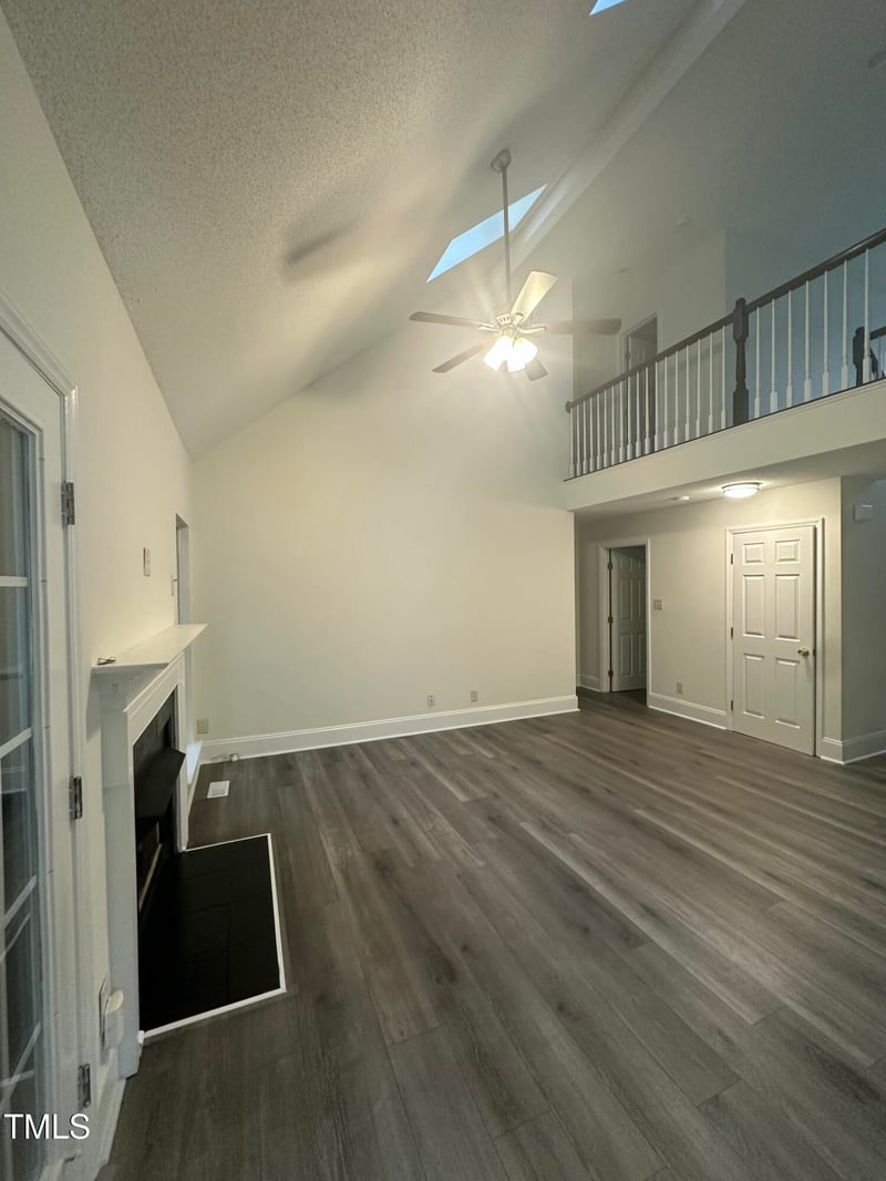 1209 Waterford Green Dr, Apex, NC 27502
