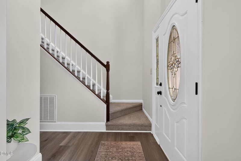 1209 Waterford Green Dr, Apex, NC 27502