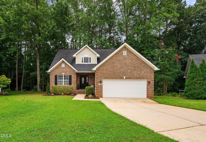 1209 Waterford Green Dr, Apex, NC 27502