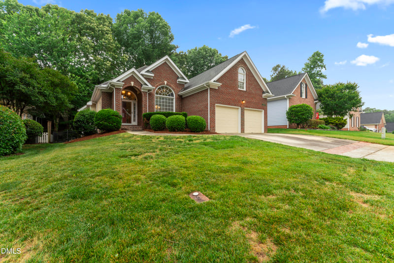 1209 Wedgeland Dr, Raleigh, NC 27615