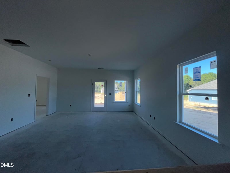 121 American Marigold Dr, Benson, NC 27504