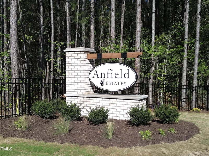 121 Anfield Rd, New Hill, NC 27562