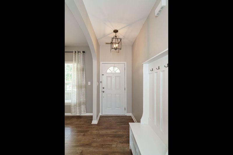 121 Arctic Ridge Way, Holly Springs, NC 27540