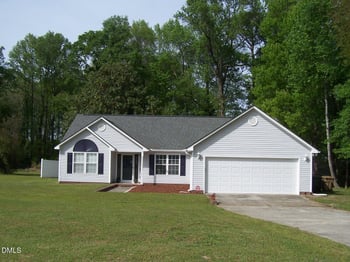 121 Aspen Cir, Clayton, NC 27520