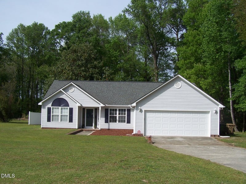 121 Aspen Cir, Clayton, NC 27520
