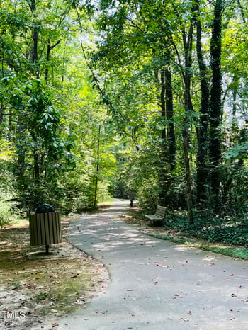 121 Bay Dr, Cary, NC 27511