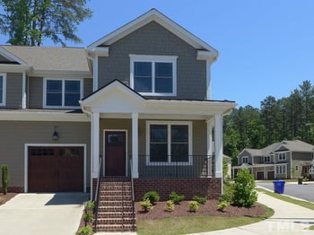 121 Bella Dr, Chapel Hill, NC 27516