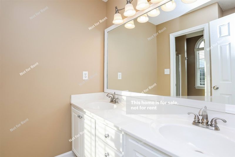121 Belve Dr, Garner, NC 27529