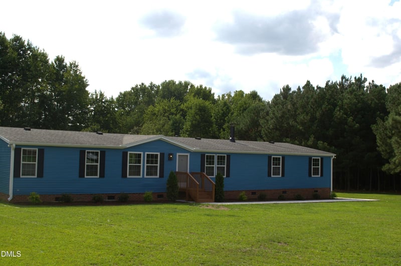121 Bent Tree Ct, Lillington, NC 27546