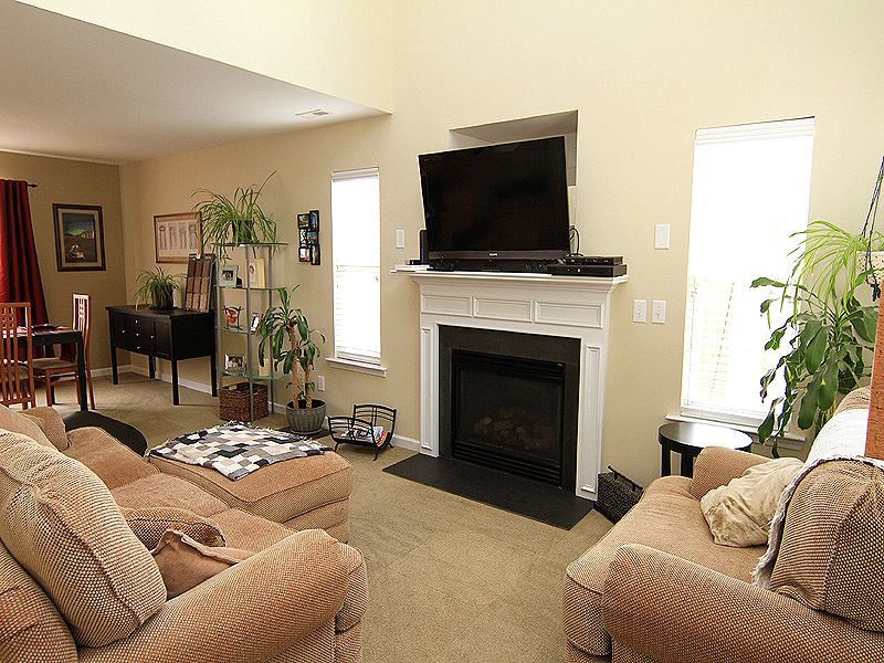 121 Berrydowns Dr, Morrisville, NC 27560