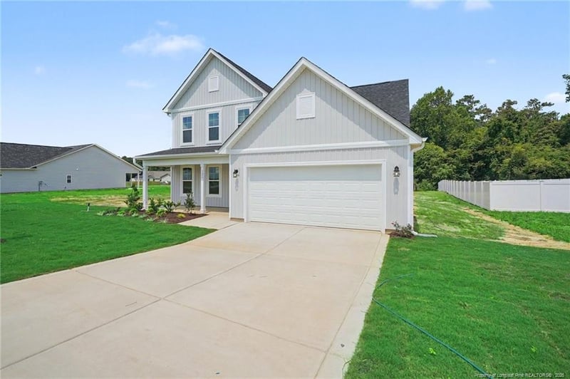 121 Boston River Dr, Dunn, NC 28334
