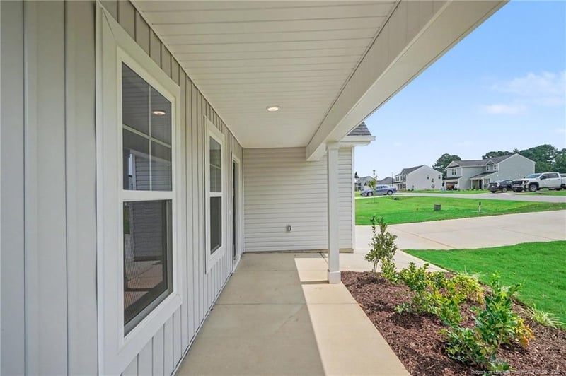 121 Boston River Dr, Dunn, NC 28334