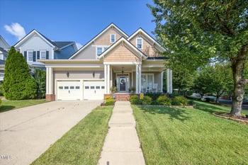 121 Bridgegate Dr, Cary, NC 27519