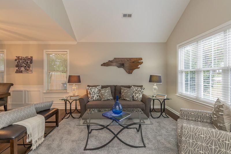121 Brierridge Dr, Apex, NC 27502