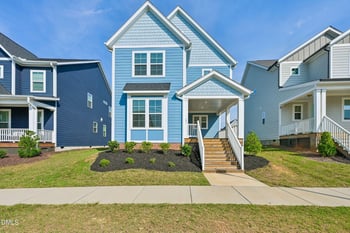 121 Broadwater Dr, Wake Forest, NC 27587