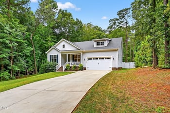 121 Buffalo Dr, Louisburg, NC 27549