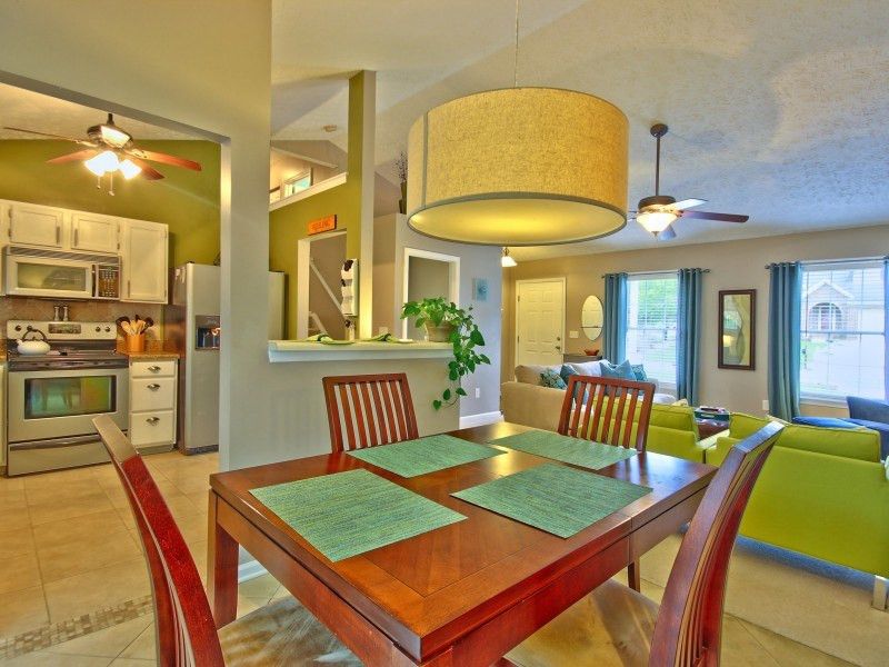 121 Carmel Woods Ct, Wake Forest, NC 27587