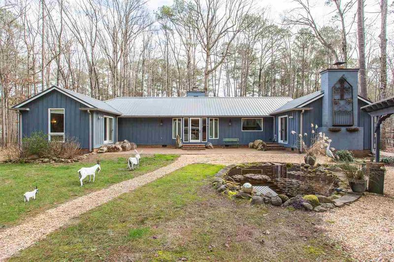 121 Carolina Forest Rd, Chapel Hill, NC 27516