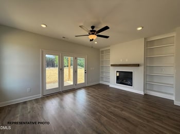 121 Cinnabar St, Clayton, NC 27527