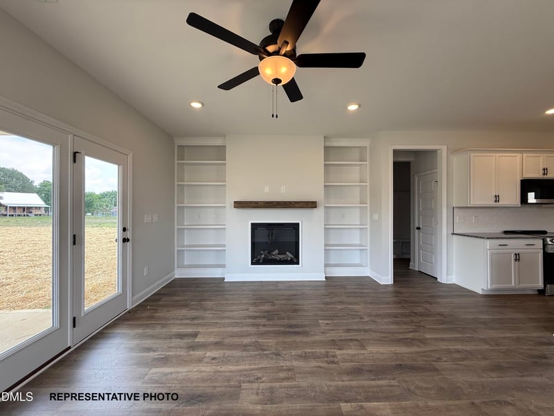 121 Cinnabar St, Clayton, NC 27527