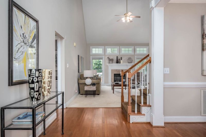 121 Claire Dr, Clayton, NC 27520