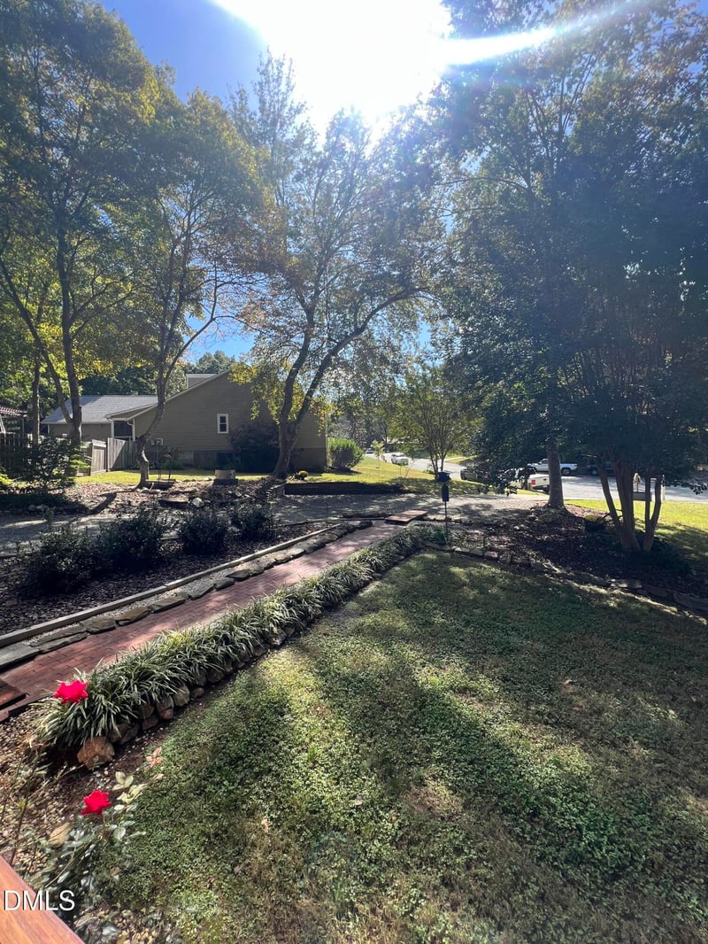 121 Cornwallis Ct, Mebane, NC 27302