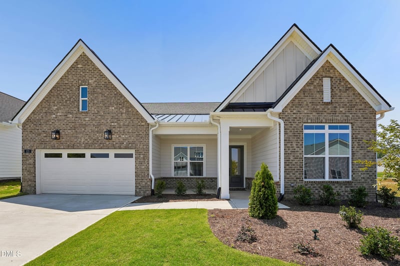 121 Dunton St, Holly Springs, NC 27540