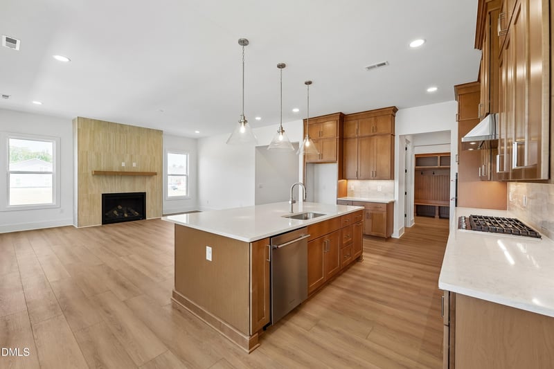 121 Dunton St, Holly Springs, NC 27540