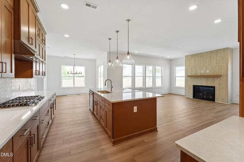 121 Dunton St, Holly Springs, NC 27540