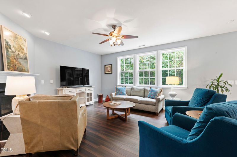 121 English Ivy Dr, Durham, NC 27703