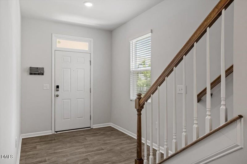 121 Enterprise Dr, Clayton, NC 27520