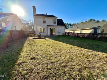 121 Evening Star Dr, Apex, NC 27502