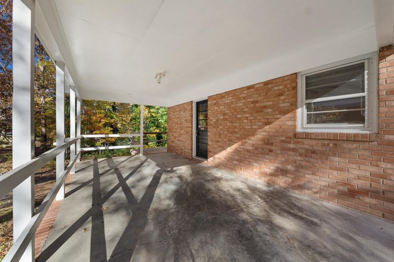 121 Fleming Dr, Durham, NC 27712