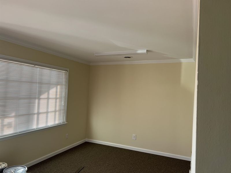121 E Gannon Ave, Zebulon, NC 27597