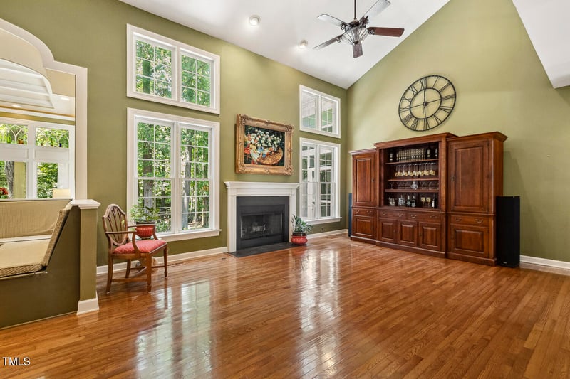 121 Goldenthal Ct, Cary, NC 27519
