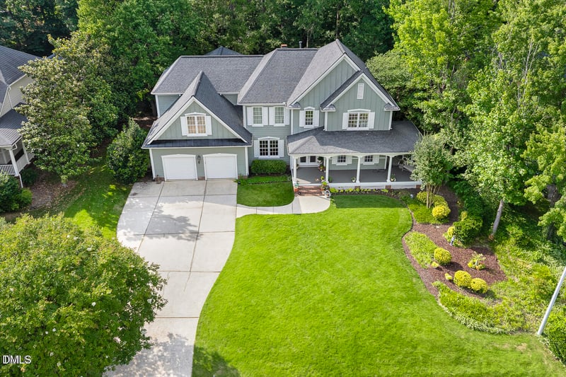 121 Goldenthal Ct, Cary, NC 27519