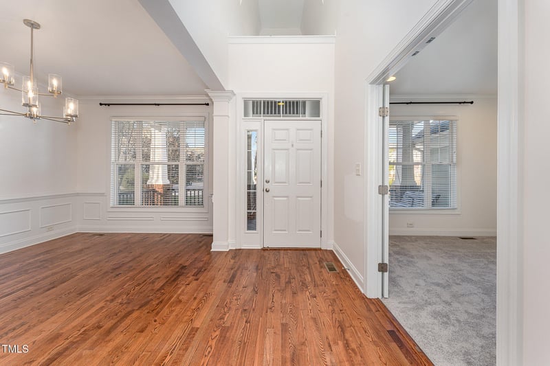 121 Hatchet Creek Ct, Morrisville, NC 27560