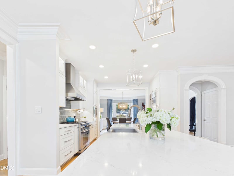 121 Hayworth Dr, Chapel Hill, NC 27517