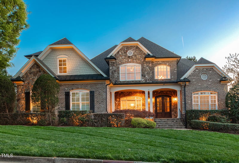 121 Highclere Ln, Cary, NC 27518