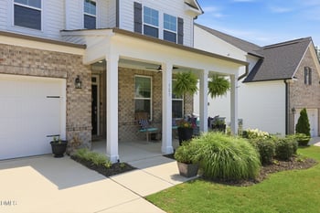 121 Highland Forest Dr, Fuquay Varina, NC 27526