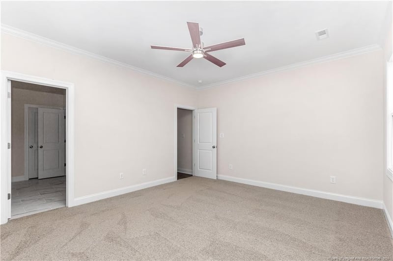 121 Hobby Rd, Holly Springs, NC 27540