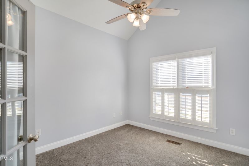 121 Homegate Cir, Apex, NC 27502