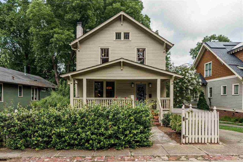 121 Hudson St, Raleigh, NC 27608