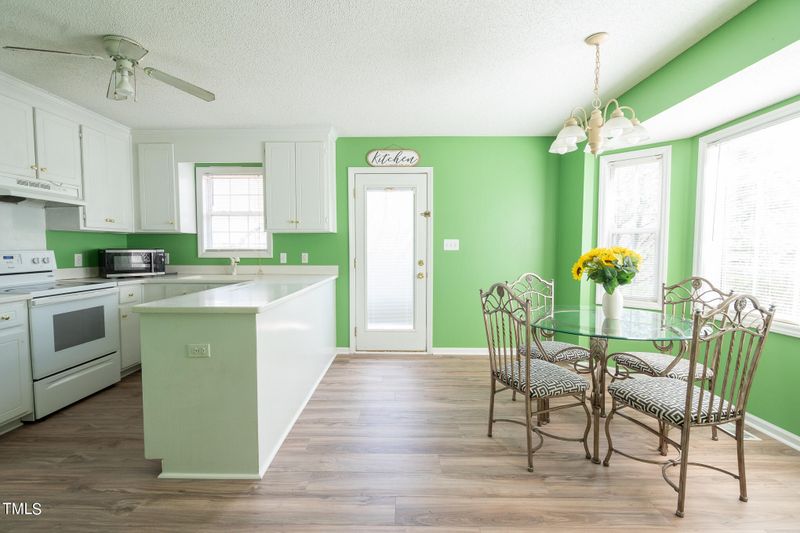 121 Hugh Dr, Smithfield, NC 27577