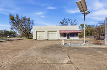 121 James St, Goldsboro, NC 27530