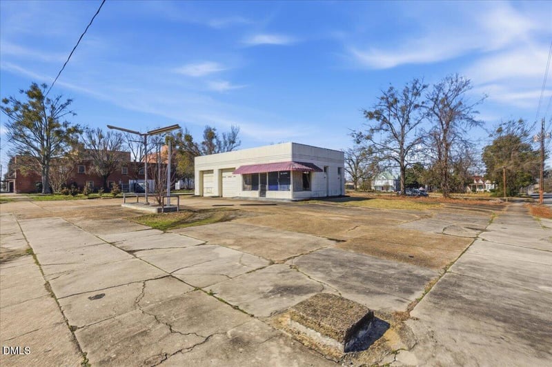 121 James St, Goldsboro, NC 27530
