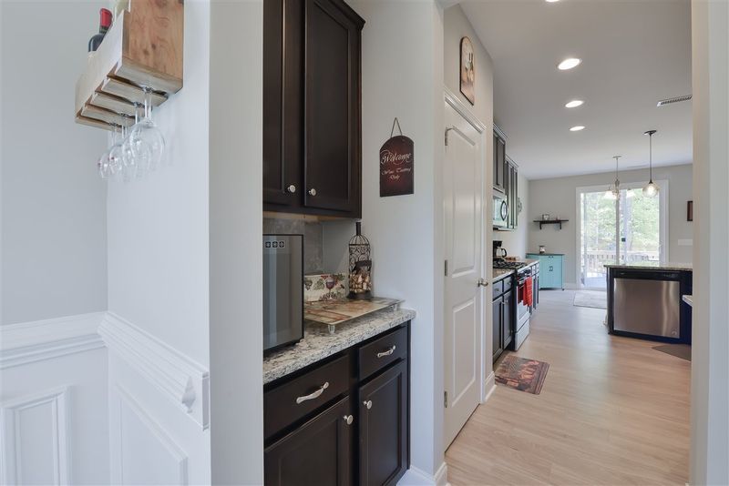 121 Keythorpe Ln, Cary, NC 27519
