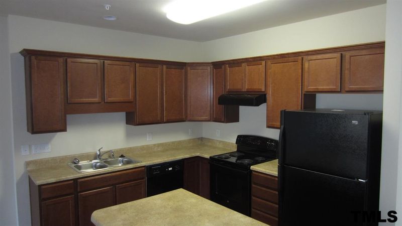 121 Lexes Trl, Chapel Hill, NC 27516