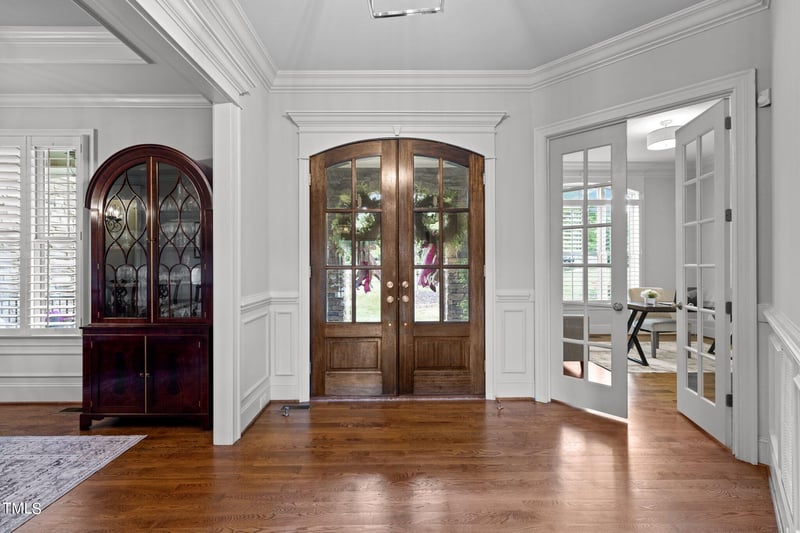 121 Lolliberry Dr, Holly Springs, NC 27540